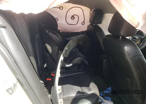 2015 Chevrolet Malibu 2Lt z USA, uszkodzony, nr VIN 1G11D5SLXFF351316